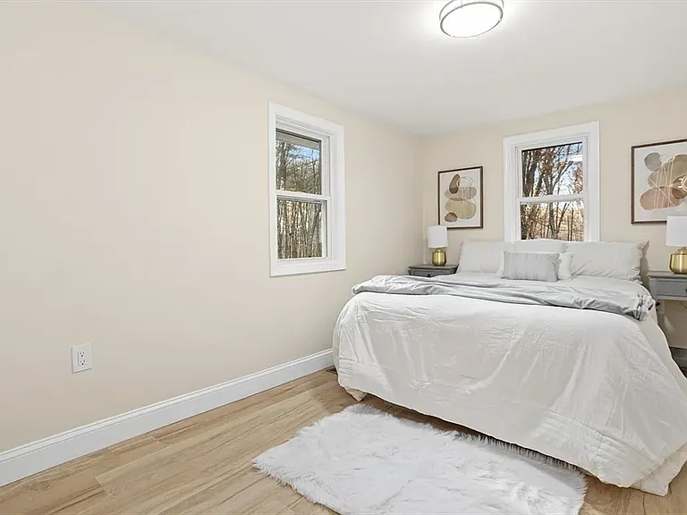44 Dudley Rd — Photo 14