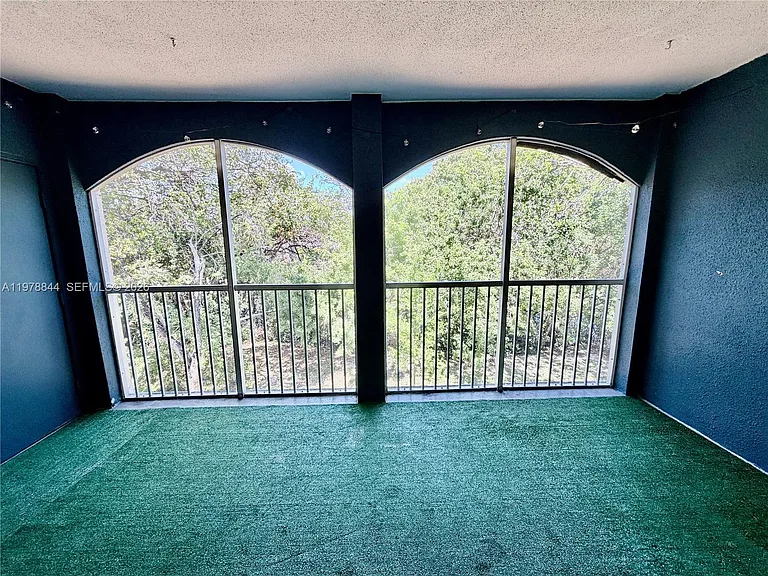 815 W Boynton Beach Blvd #11202 — Photo 8