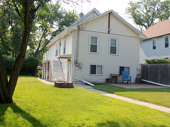 2nd image of 1957 Pine St
