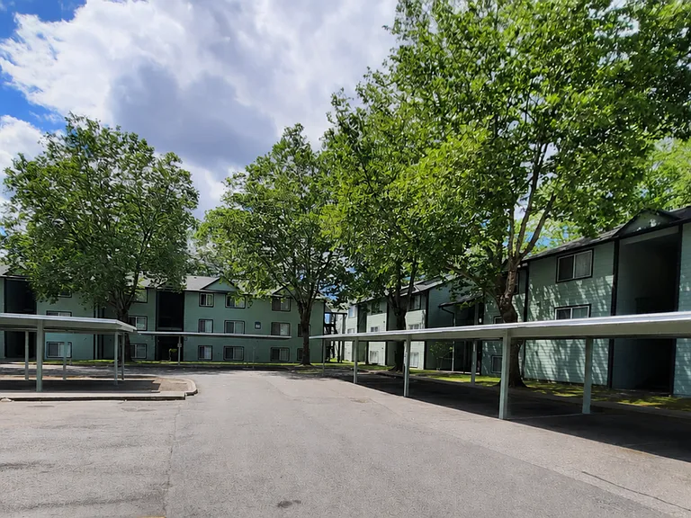 The Gardens Apartments — Photo 34