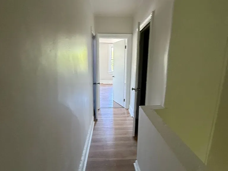 319 Rutherford Ave — Photo 22