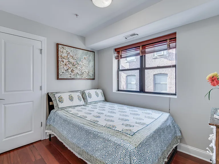 1354 Euclid St NW #402B — Photo 12