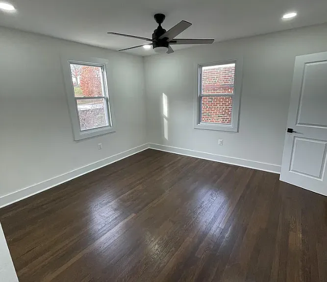 246 Division Ave NE — Photo 13