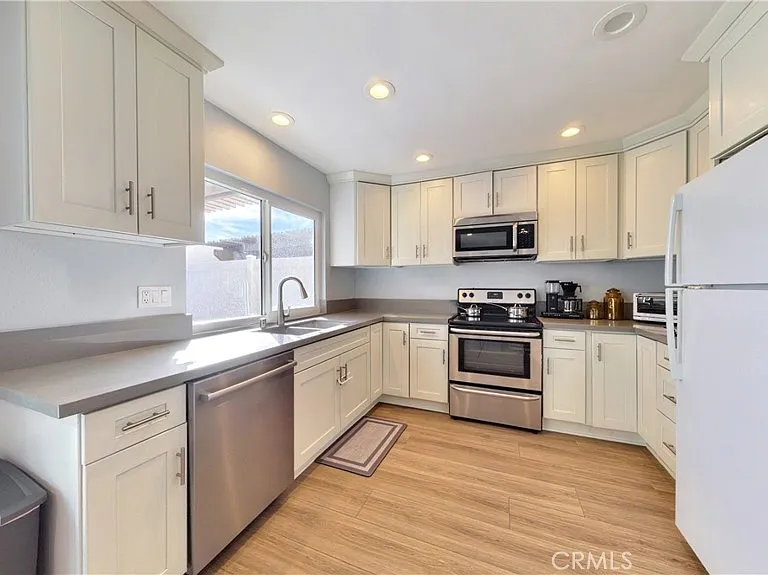 4646 Minorca Way — Photo 20