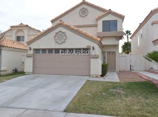 7709 Wolf Creek Rd, Las Vegas, NV 89128