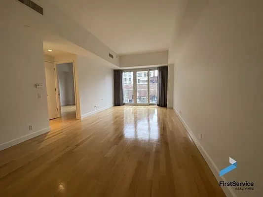 Rented by FirstService Realty (legacy) | media 14