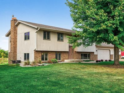 18076 Wellington Ave, Prior Lake, MN, 55372