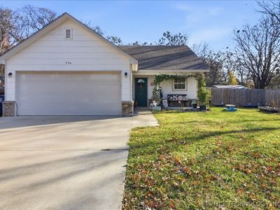 706 N Washington Ave, Wagoner, OK, 74467