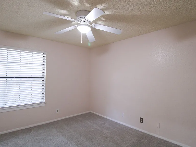 13018 Heimer Rd #210 — Photo 11