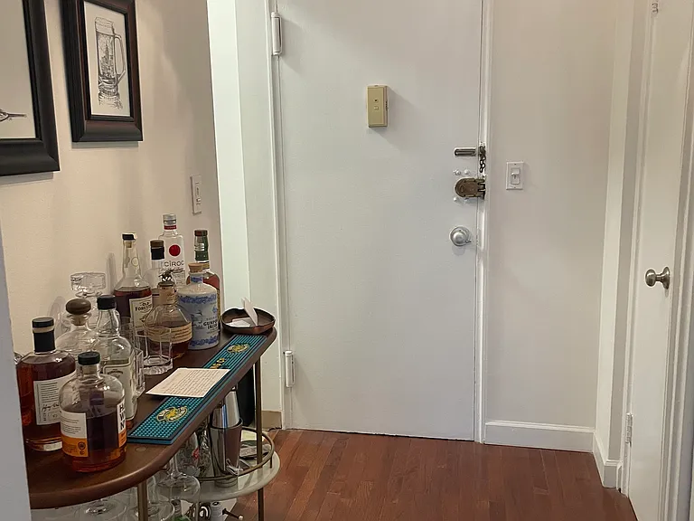 80 Park Ave #19A — Photo 4