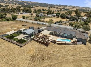 2985 Roop Rd, Gilroy, CA 95020