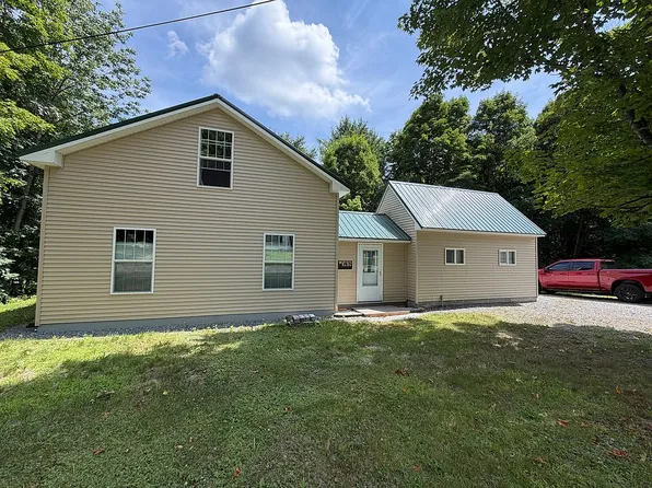 195 Bean St, Turner, ME 04282