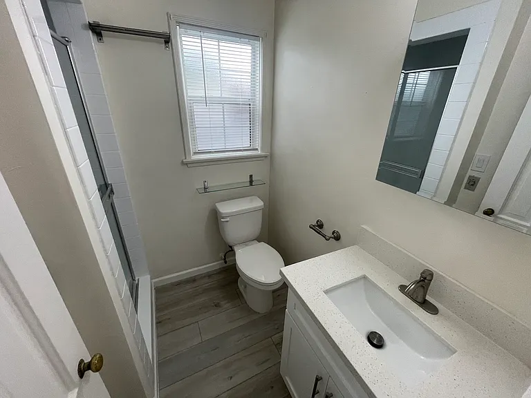 429 N Doheny Dr #D1 — Photo 6