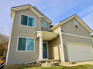 337 Beaver Run, Holly, MI 48442