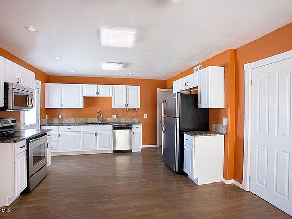 3rd image of 29213 N 161st Ave