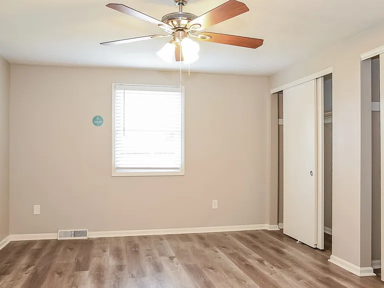 1204 Daylight Dr — Photo 8