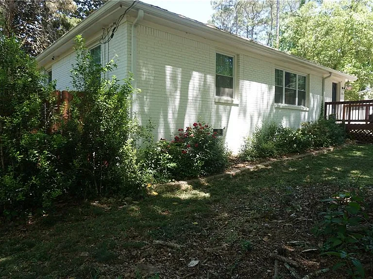 2163 Lilac Ln — Photo 22