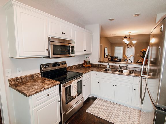 2nd image of 125 Buckhaven Way #1