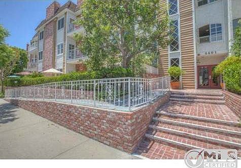 2nd image of 4401 Moorpark Way APT 301