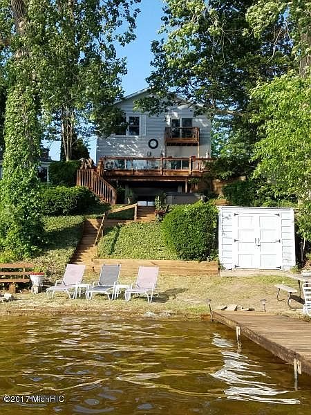 1st image of 1710 Forest Dr