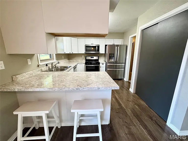 2315 Williams St — Photo 9