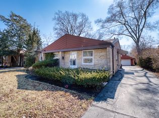 3131 Hill Ln, Wilmette, IL