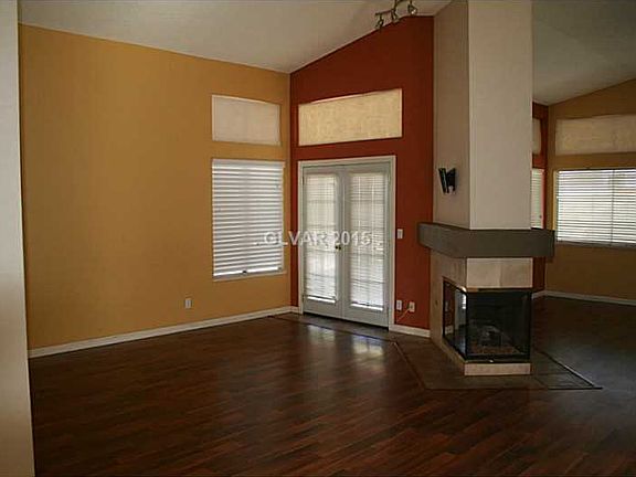 3rd image of 8220 Lauderdale Ct