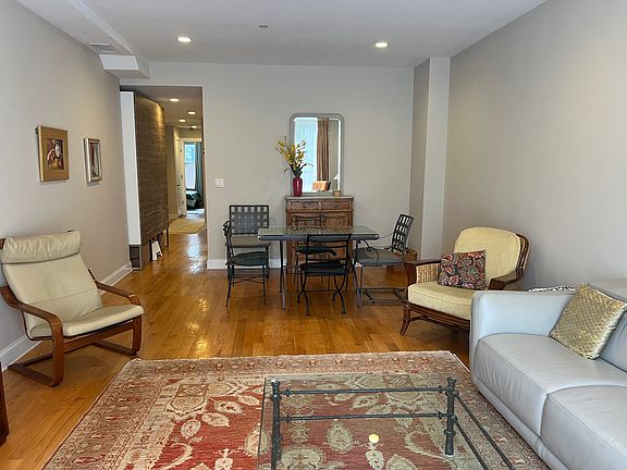 2nd image of 10 Slocum Place ##2a