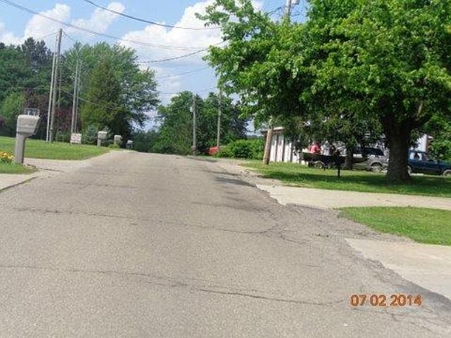 1st image of 260 Kennedy Dr