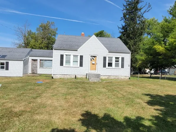 11822 W Us Highway 40, Cambridge City, IN 47327