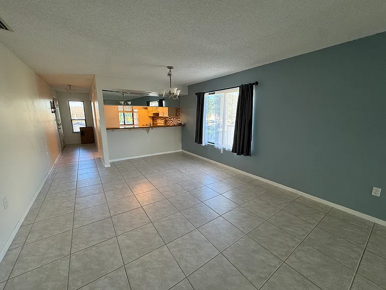3123 Finsterwald Dr — Photo 6