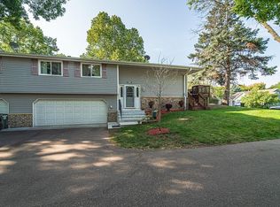 3652 Kolstad Rd, Eagan, MN 55123