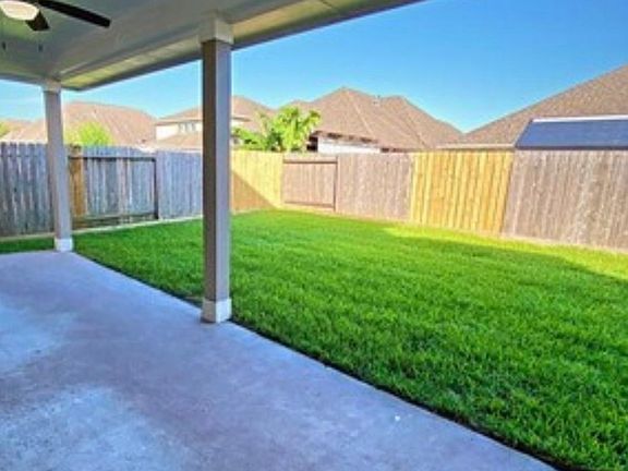 2nd image of 4817 Palomar Ln