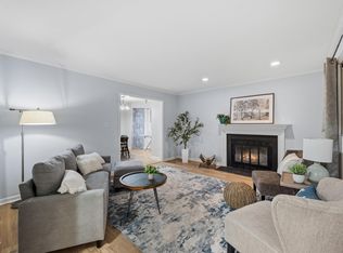 104 Pointe Pl, Hillsborough, NC 27278