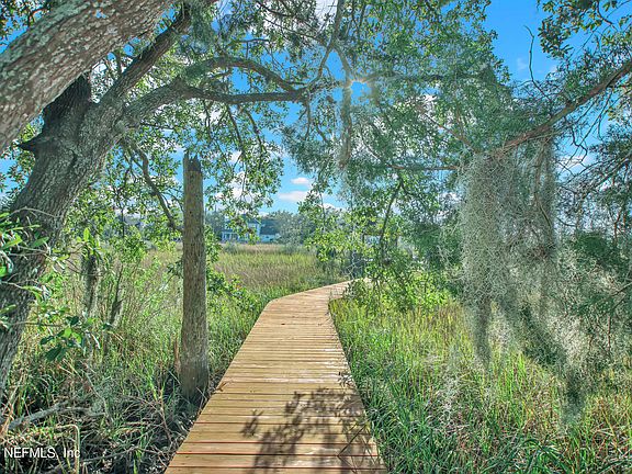 3rd image of 24315 MOSS CREEK Lane