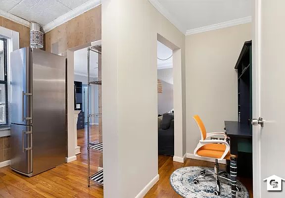 5th image of 222 E 82nd St APT 3G