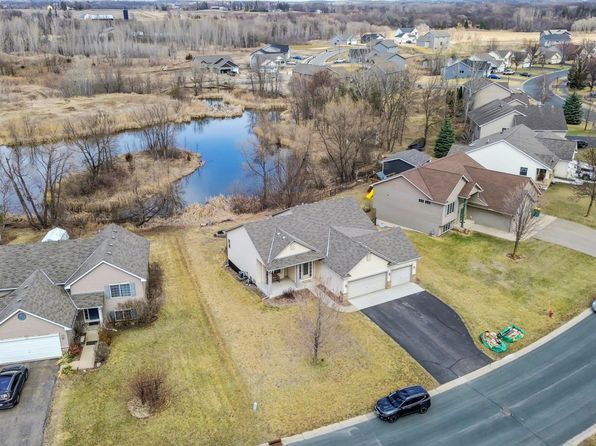2316 Coldwater Xing, Mayer, MN 55360