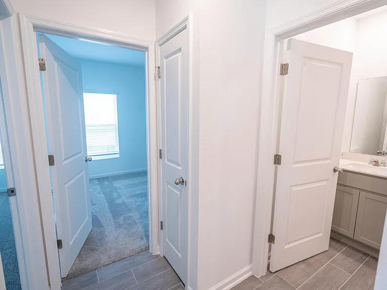 720 Trotters Dr — Photo 17