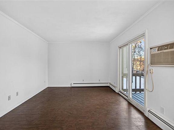 4th image of 400 New River Rd APT 507