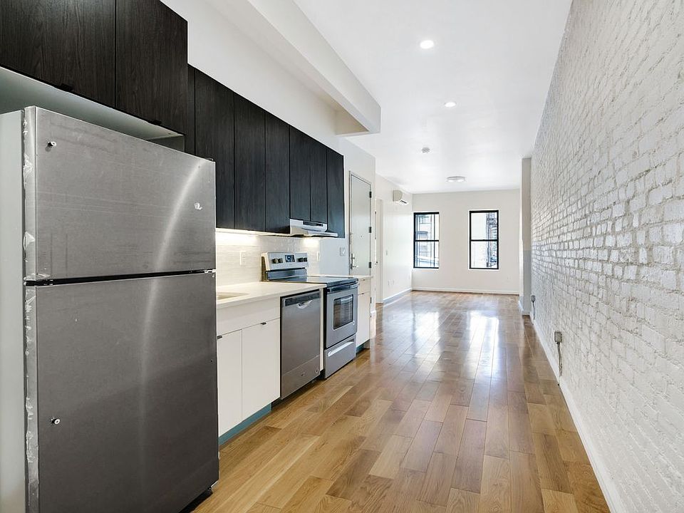 1st image of 205 Wyckoff Ave APT 2R