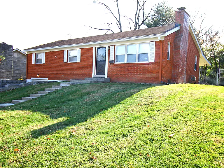 1090 Meridian Ct — Photo 54