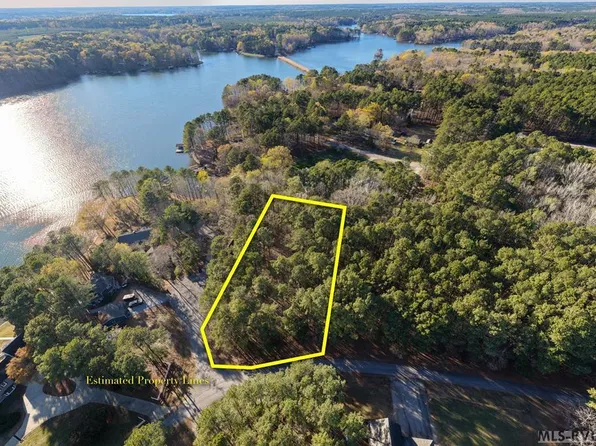 36 Marlin Dr, Littleton, NC 27850