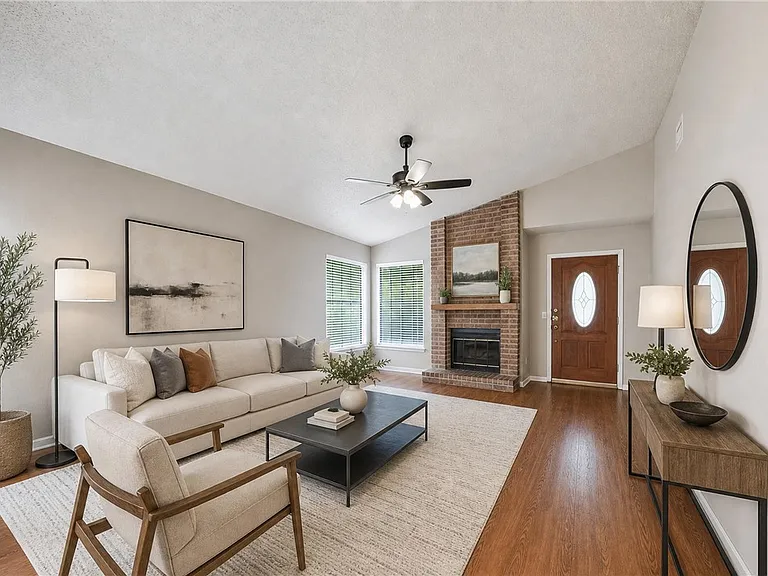 1107 Winecup Cir — Photo 6
