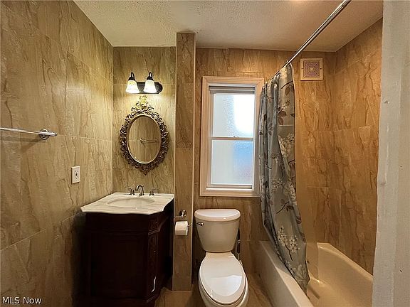 3rd image of 1820 E 32nd St #1820