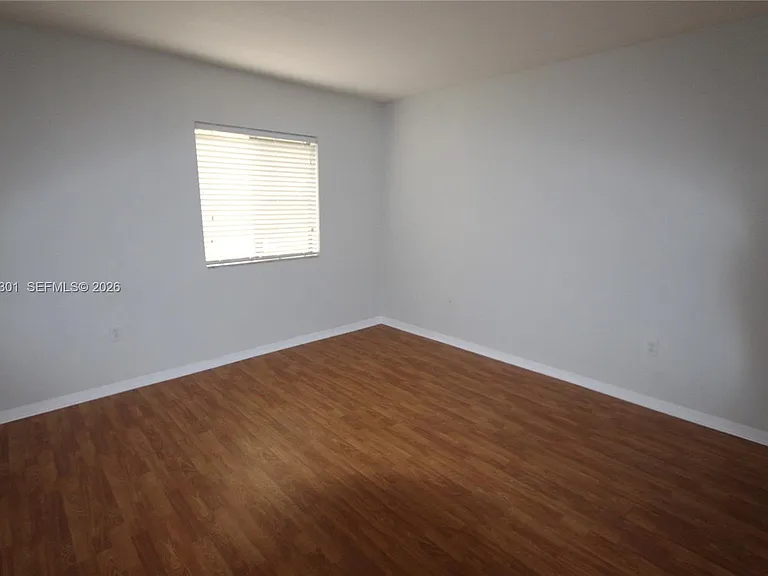 22931 SW 88th Pl #105 — Photo 11