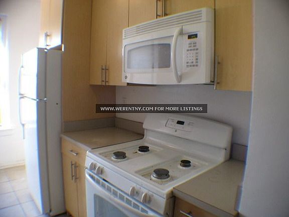 2nd image of 4323 40th St APT 5C