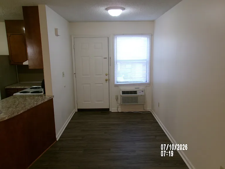 731 9th Ave NE #731 — Photo 6
