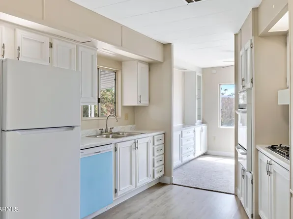 120 N VAL VISTA Drive #180, Mesa, AZ 85213