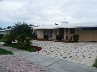 1607 N 29th Ct, Hollywood, FL 33020