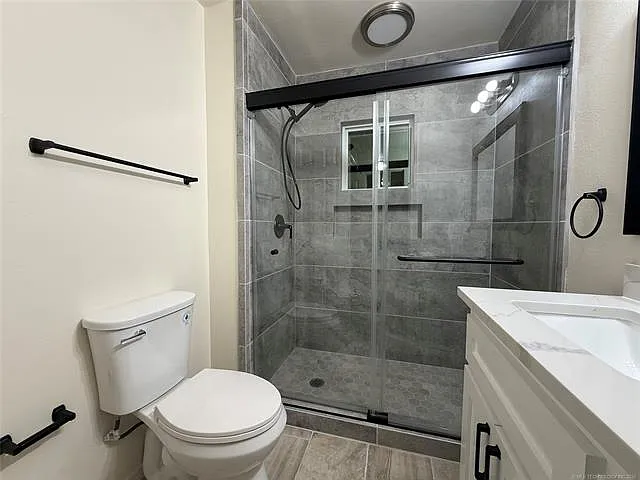 1146 E 50th Pl N — Photo 28